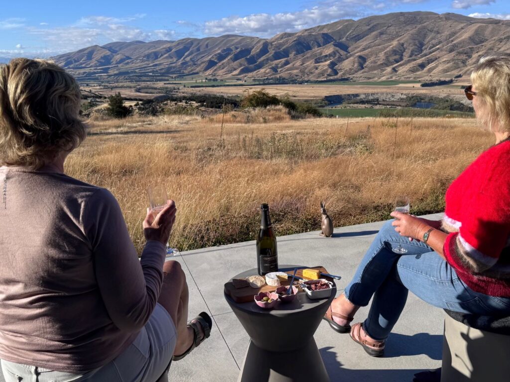 Matagouri Lodge simple platter and wine Matagouri Simple pre-dinner platter with local sparkling wine